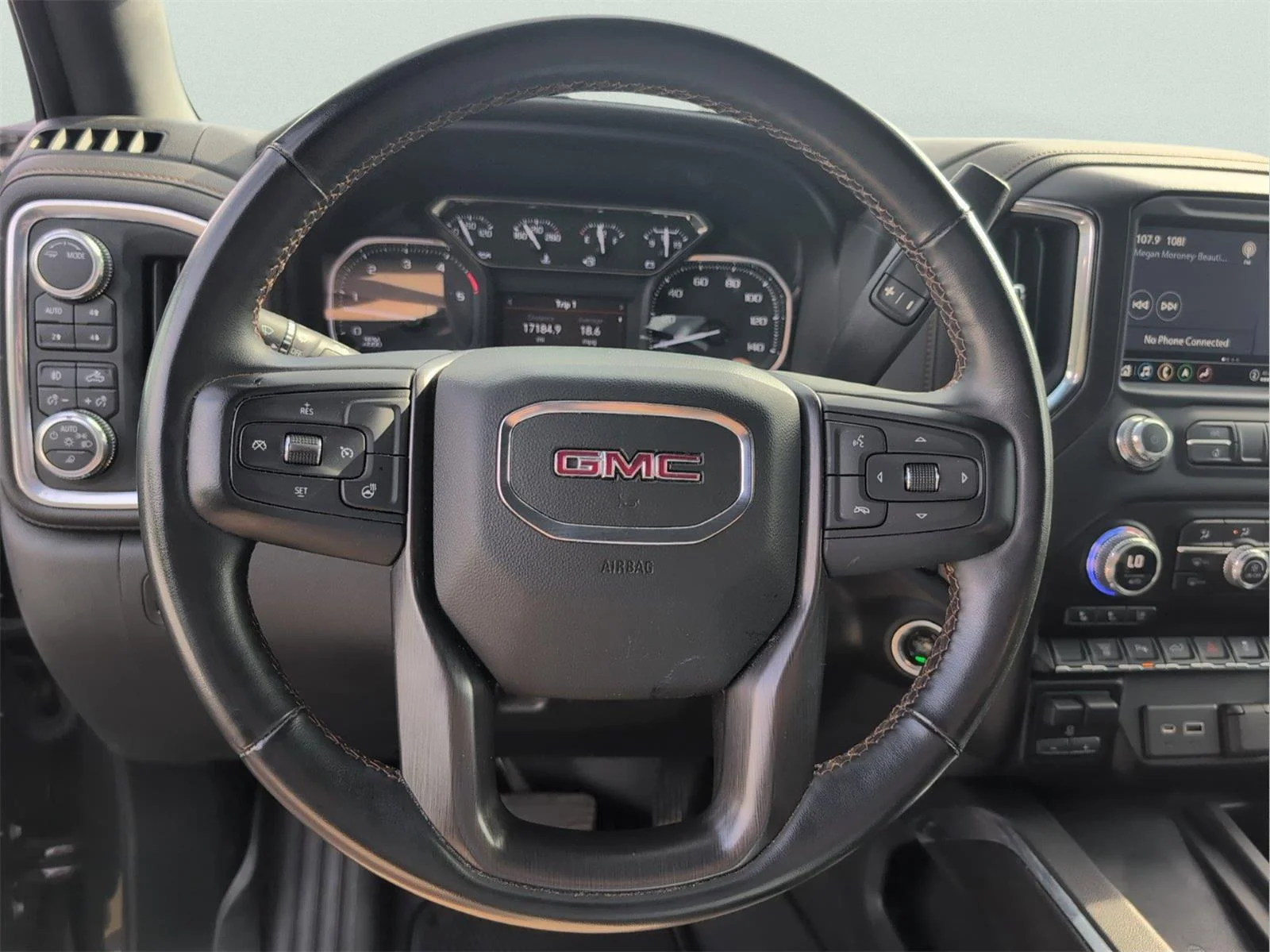 Used 2023 Forest Metallic GMC AT4 image 23
