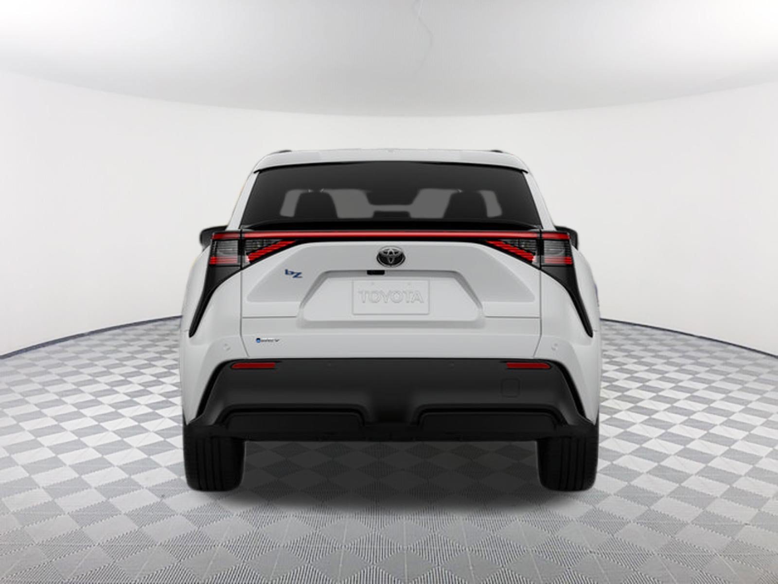 New 2026 Wind Chill Pearl Toyota XLE image 8