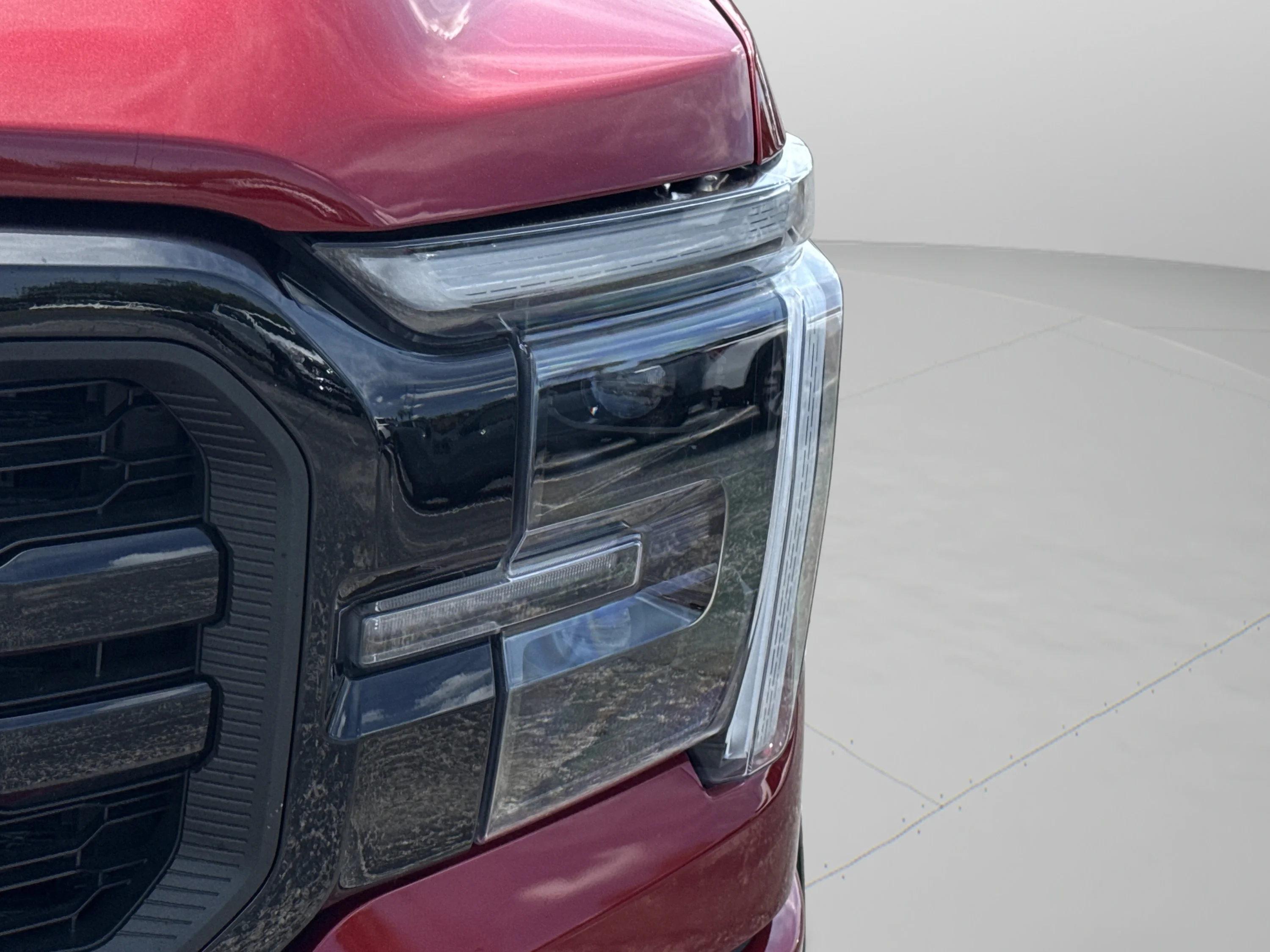 Used 2024 Rapid Red Metallic Tinted Clearcoat Ford LARIAT image 47