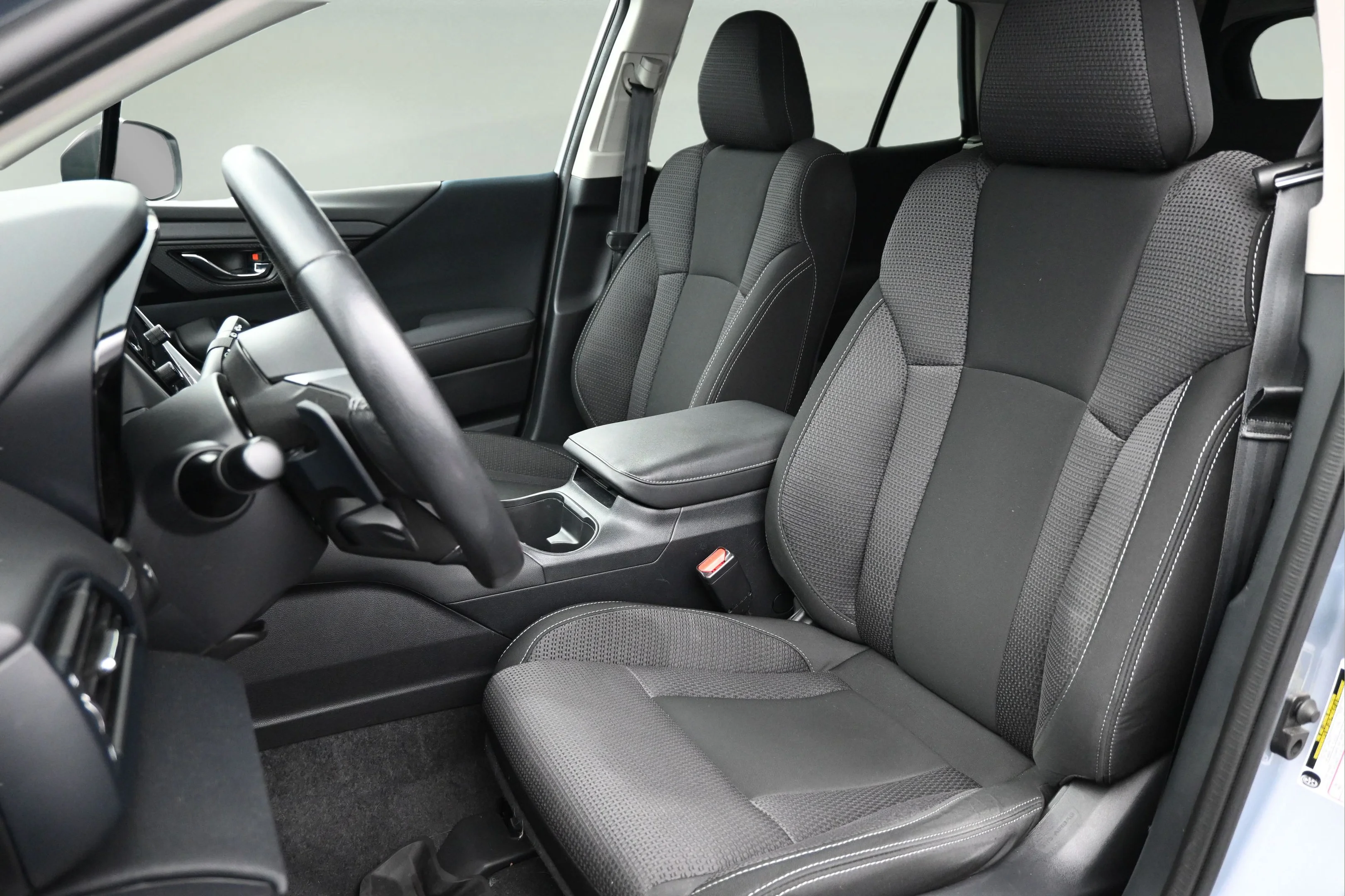 Used 2021 Ice Silver Metallic Subaru Premium image 10