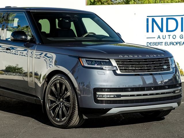 Certified Used 2024 Varesine Blue Metallic Land Rover SE image 5