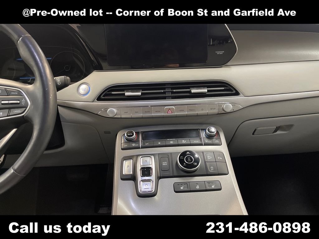 Used 2020 Gray Hyundai SEL image 19