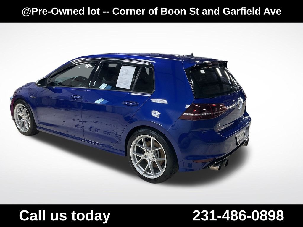 Used 2016  Volkswagen Base image 3