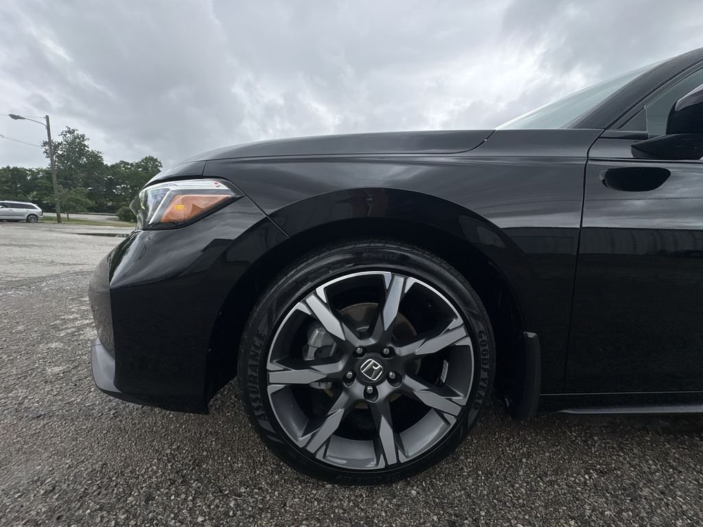 Used 2025 Black Honda Sport Touring image 10