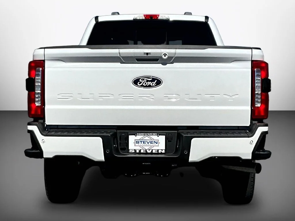 New 2027 White Ford Lariat image 4