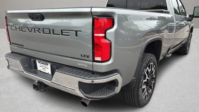 Used 2025 Gray Chevrolet LTZ image 39