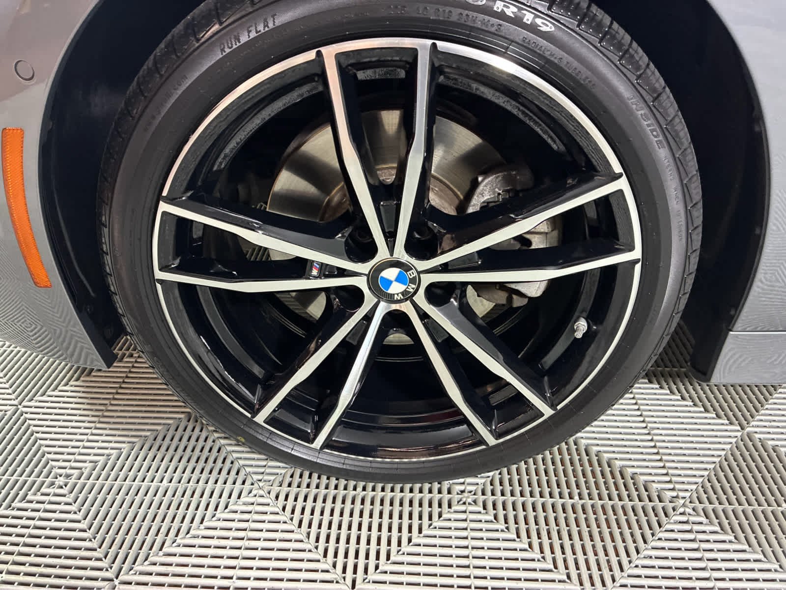 Used 2023 Skyscraper Grey Metallic BMW 330i xDrive image 10