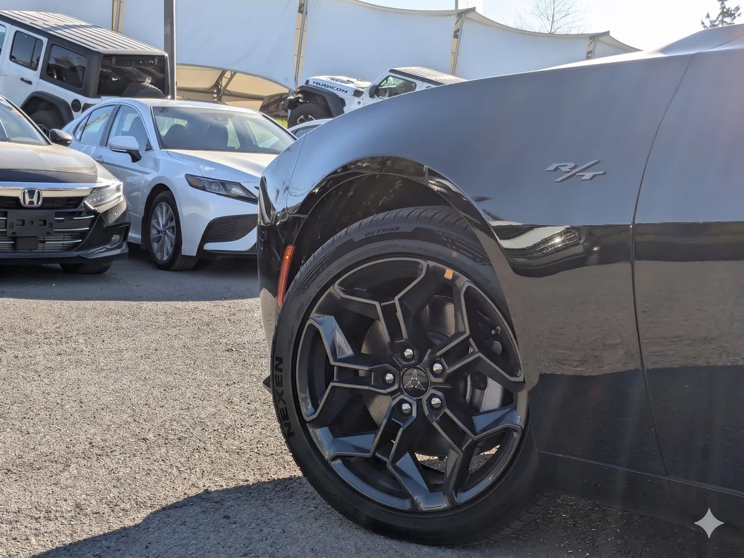 New 2026 Black Dodge R/T - - AWD - Blacktop Pack - Hurricane Turbo - 20 Black Wheels & More! image 9