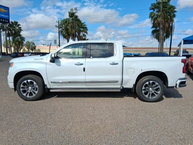 New 2026 Polar White Tricoat Chevrolet High Country image 4