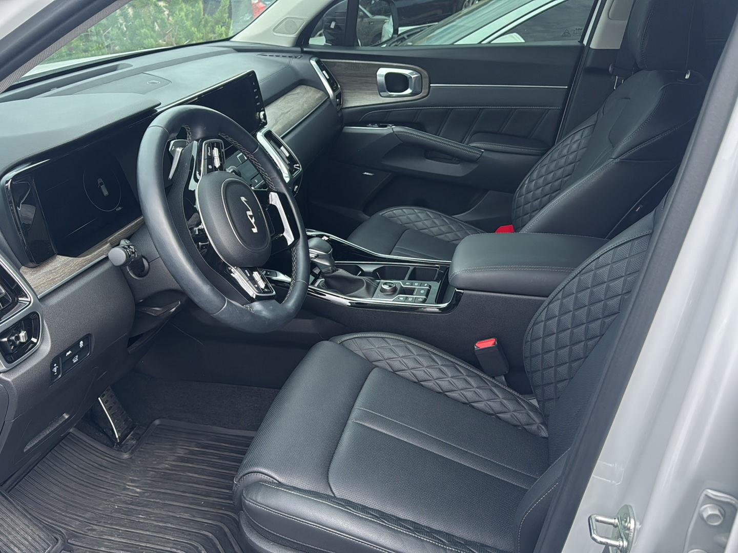 Used 2023 Glacial White Pearl Kia X-Line SX Prestige image 7