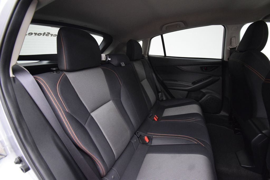 Used 2022 Ice Silver Metallic Subaru Premium image 20