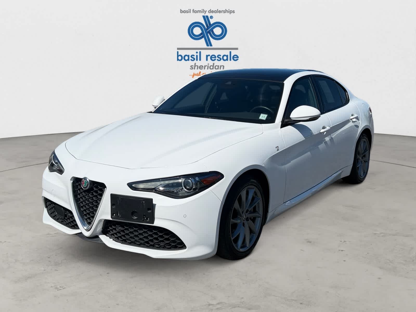 Used 2022 Alfa White Alfa Romeo Ti image 2