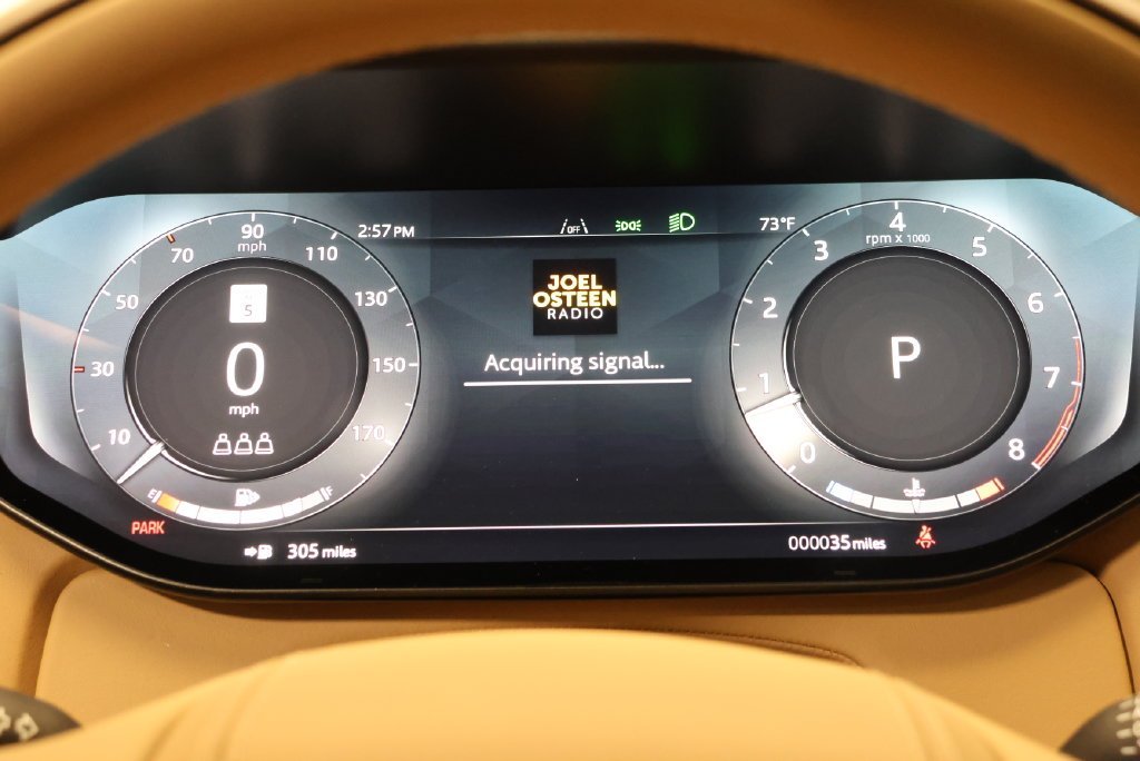 New 2027 Belgravia Green LAND ROVER SE image 20