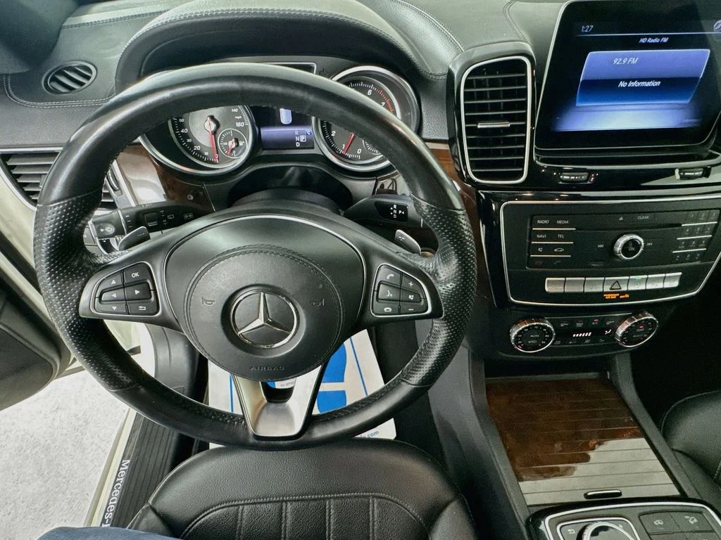 Used 2018 White Mercedes-Benz GLS 450 image 12