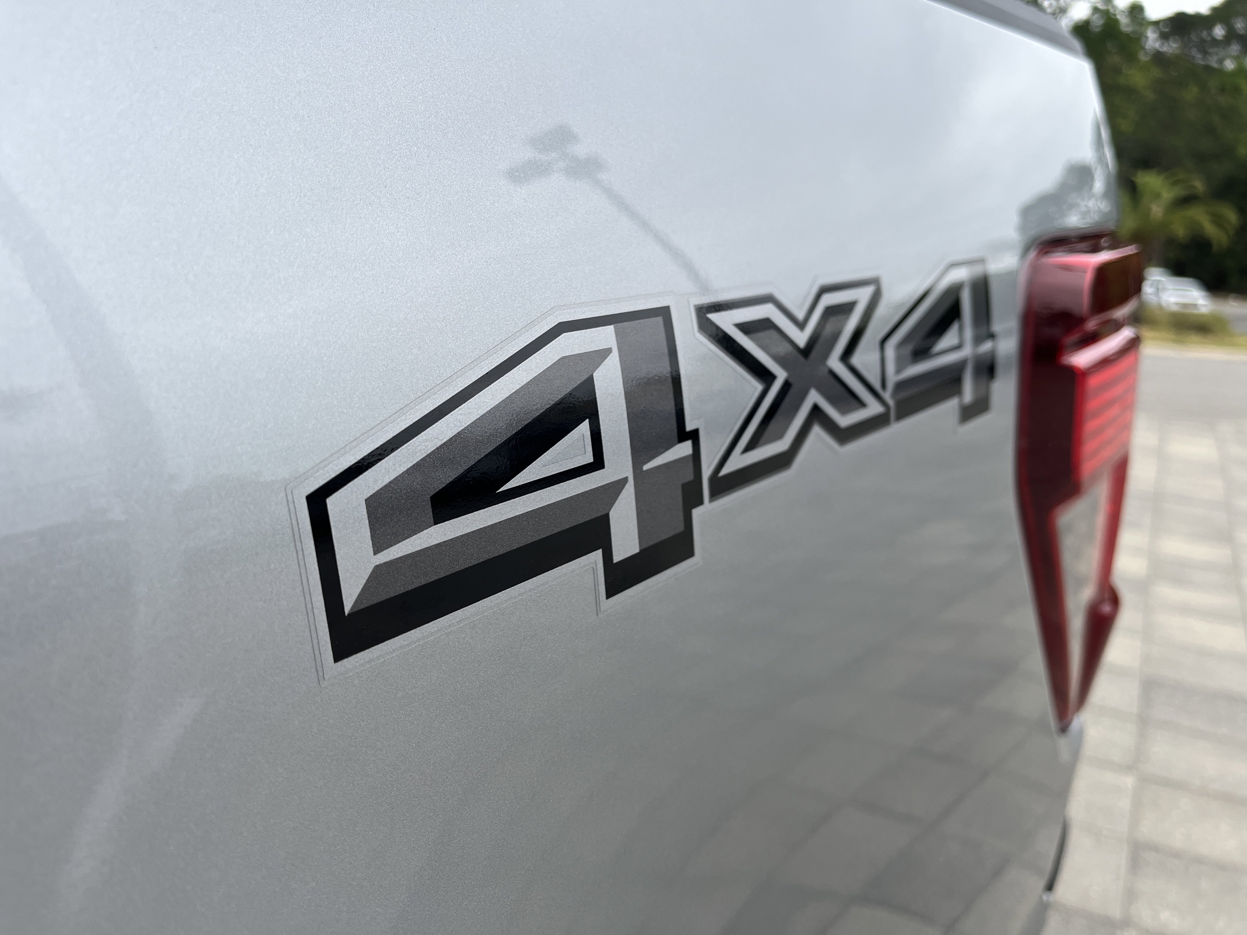 New 2026 Iconic Silver Metallic Ford XLT image 12
