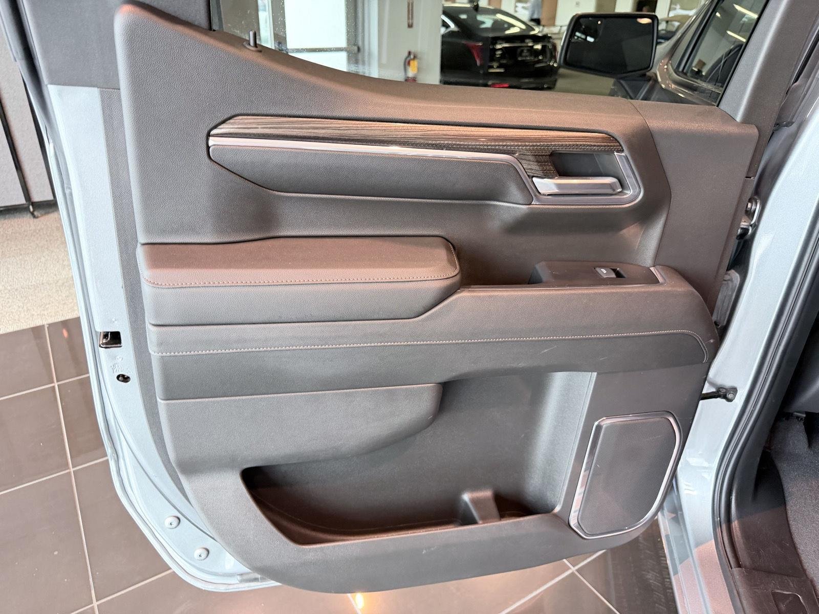 2024 Chevrolet Silverado 1500 LT - Photo 21
