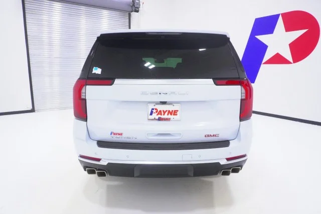2026 GMC Yukon XL Denali - Photo 7