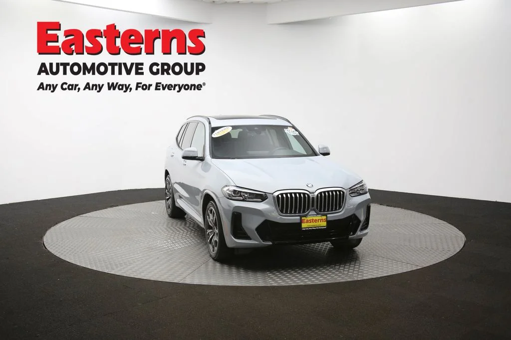Used 2022 Gray BMW sDrive30i image 52