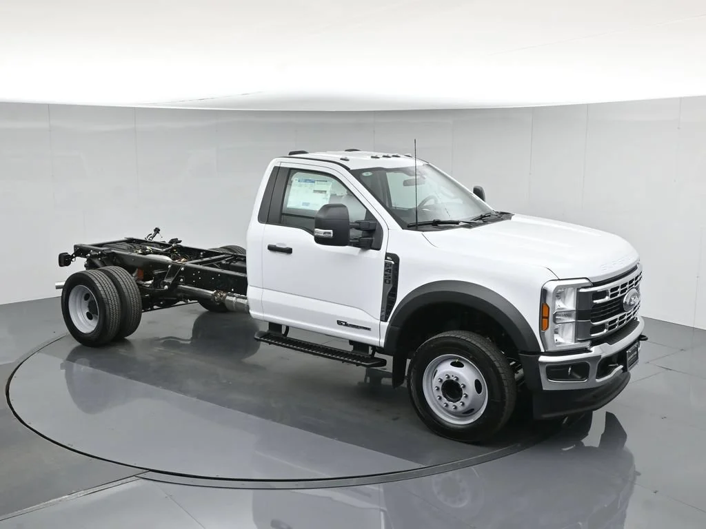 New 2026 Oxford White Ford XL image 35