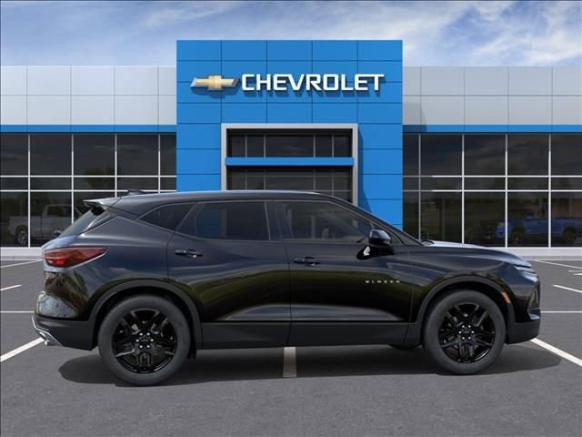 New 2026 Black Chevrolet 2LT image 5