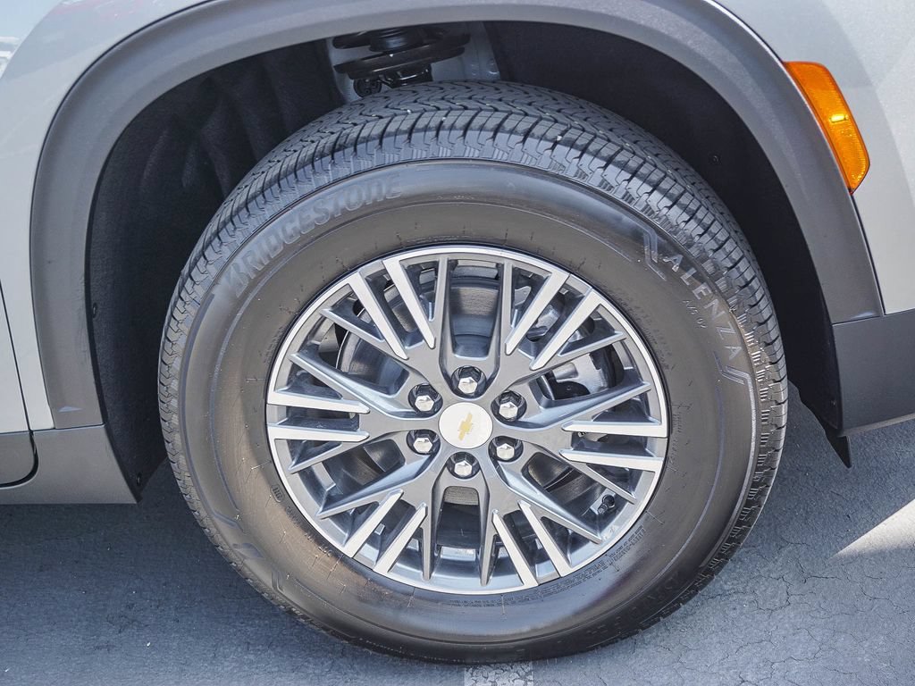 2026 Chevrolet Traverse LT - Photo 9