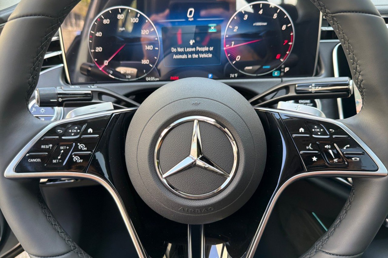 New 2026 MANUFAKTUR Alpine Grey Mercedes-Benz E 350 RWD Sedan image 22