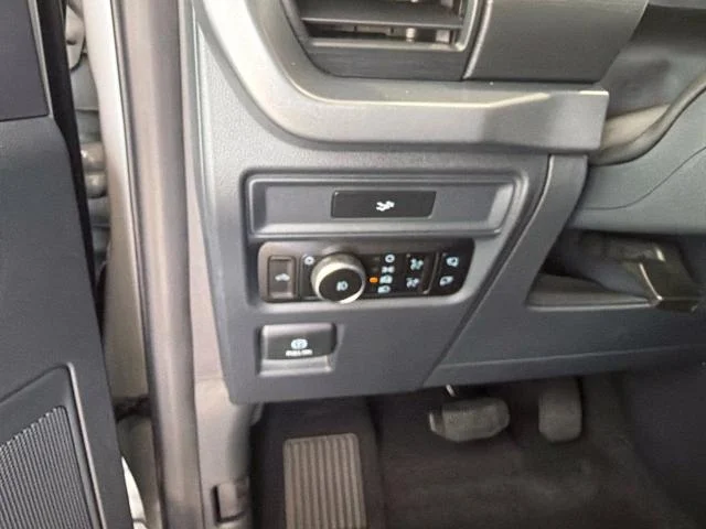 New 2026 Avalanche Ford XLT image 48