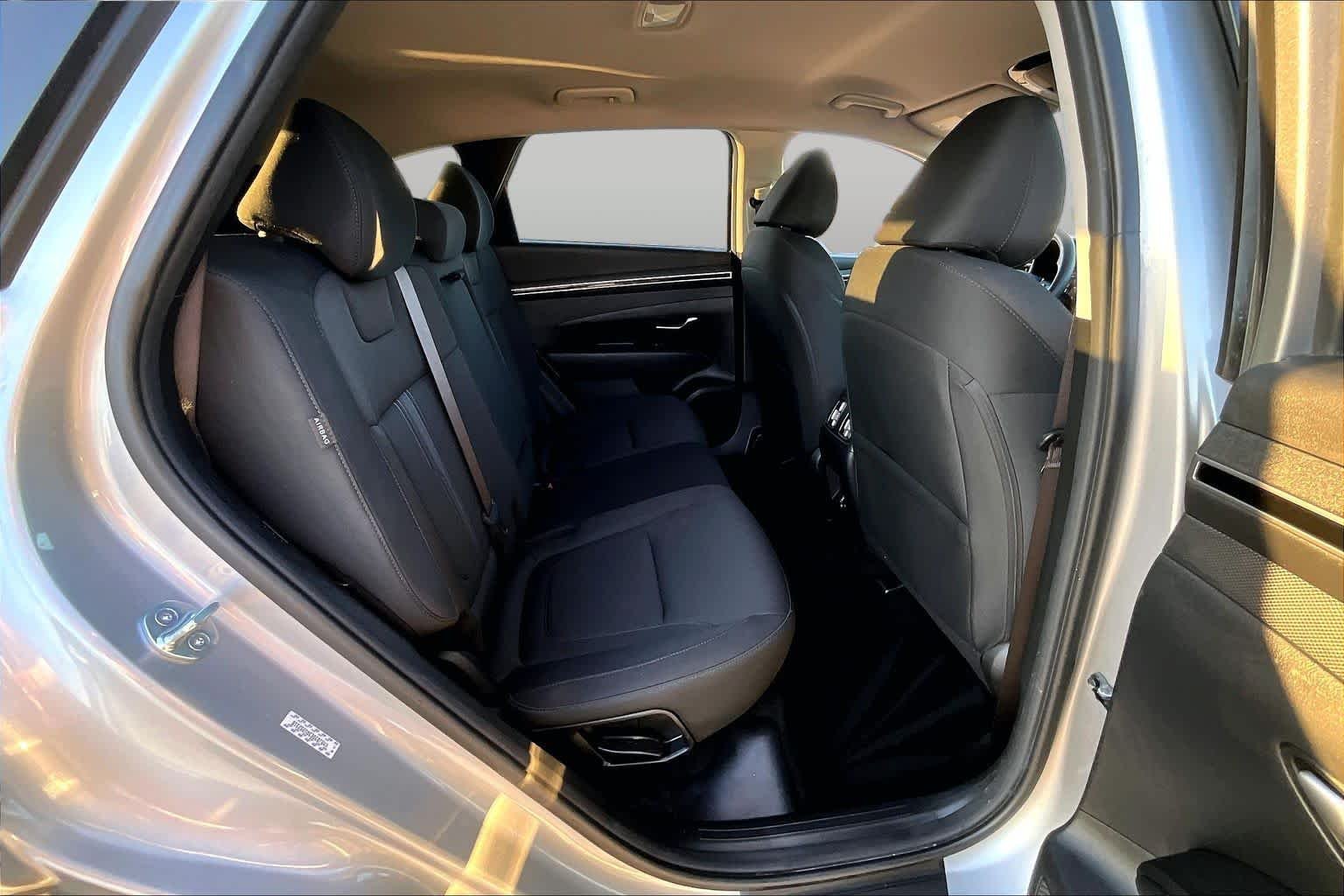 Used 2024 Shimmering Silver Hyundai SEL image 19