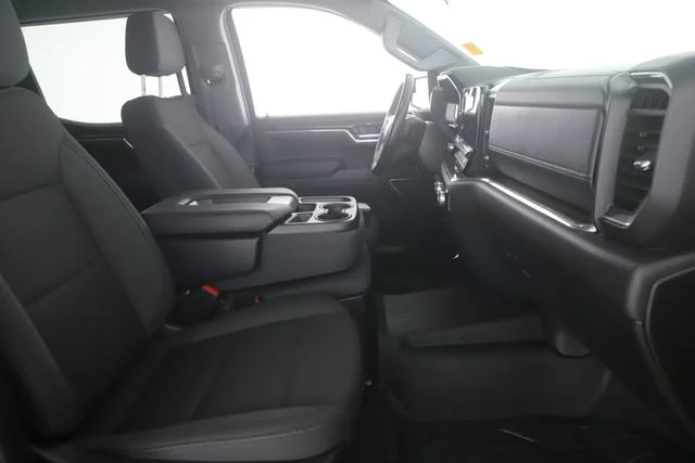 Used 2024 Red GMC Elevation image 30