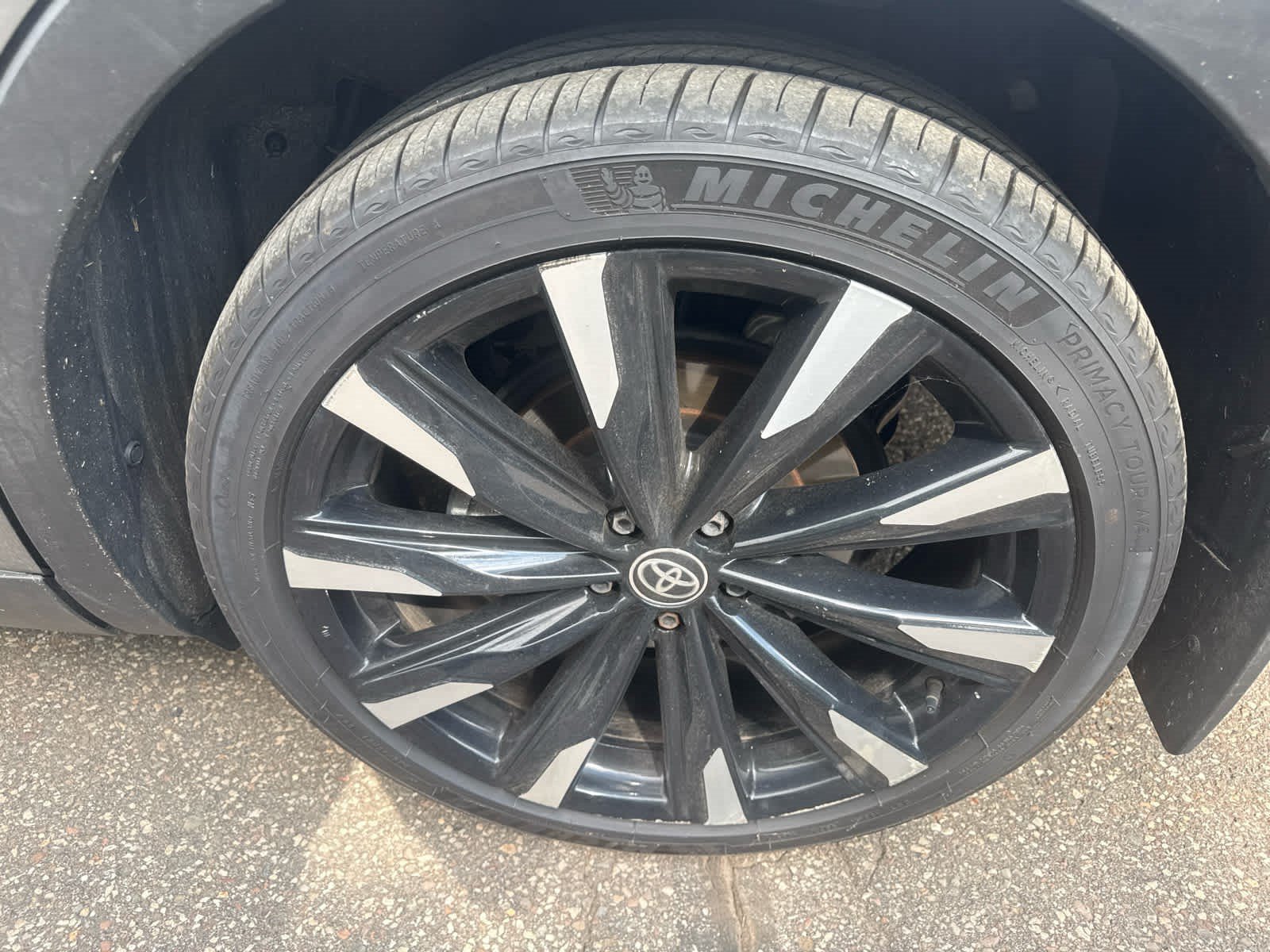 Certified Used 2024 Heavy Metal Toyota Platinum image 5