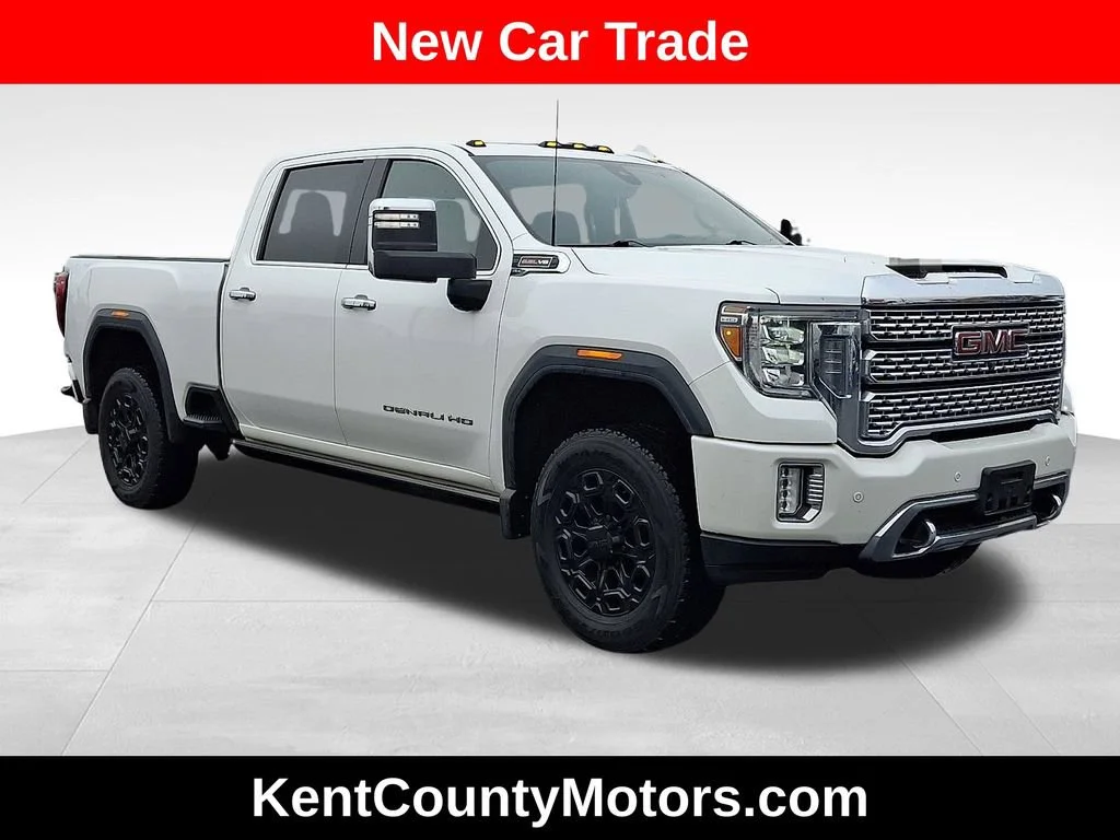 2021 GMC Sierra 4WD Crew Cab Standard Box Denali's photo