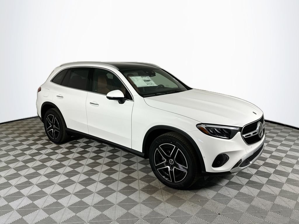 New 2026 Polar White Mercedes-Benz GLC 300 image 1