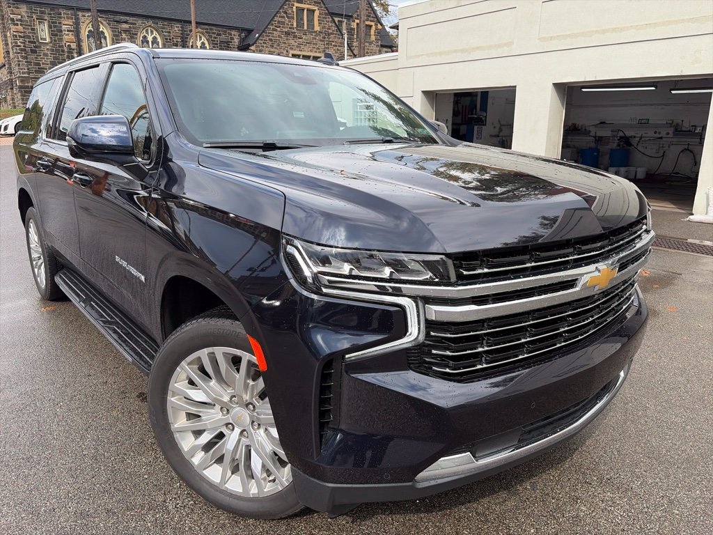 Used 2023 MIDNIGHT BLUE METALLIC Chevrolet LT image 7