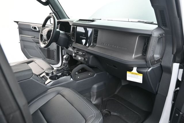 New 2026 Oxford White Ford Badlands® image 92