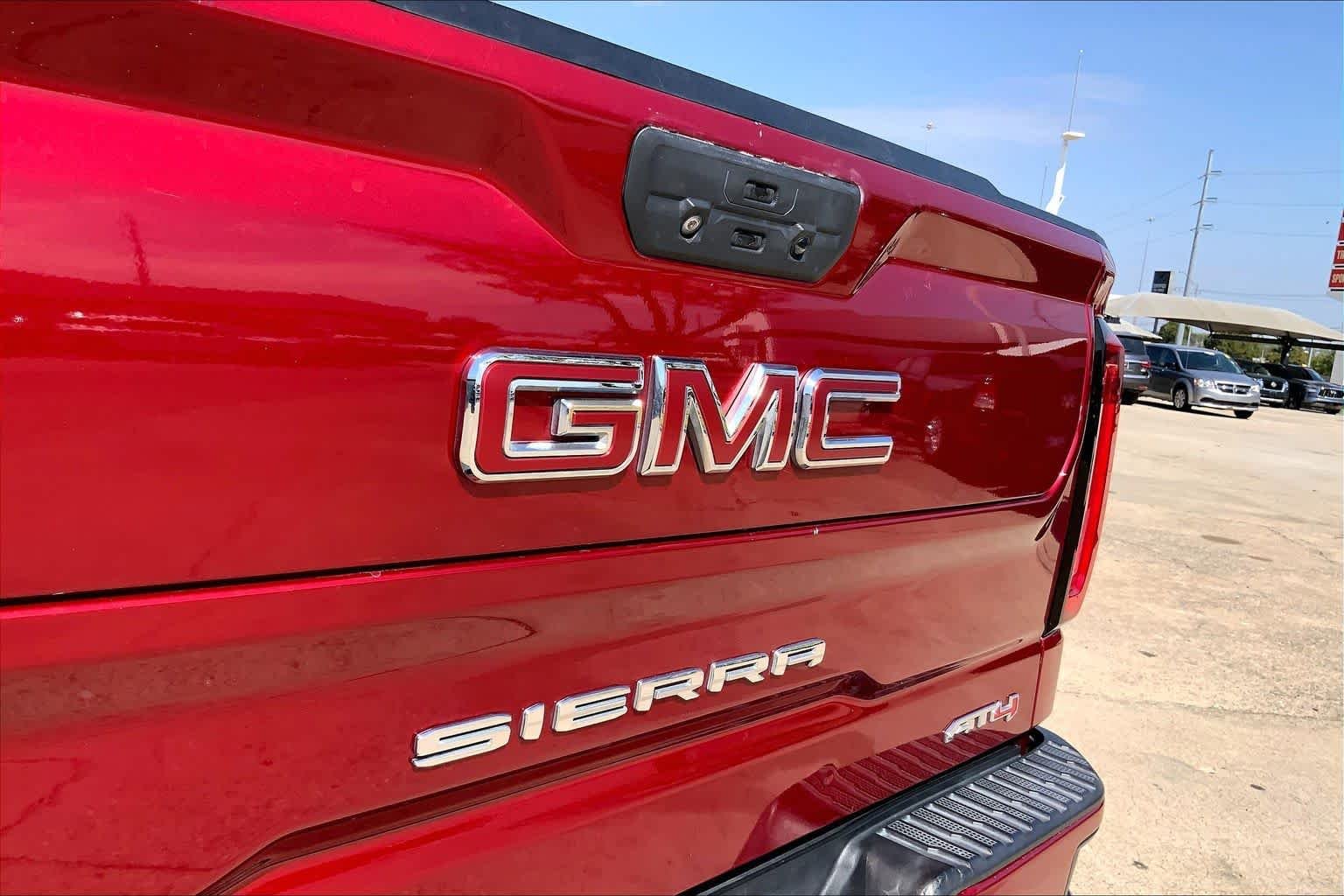 Used 2021 Cayenne Red Tintcoat GMC AT4 image 30