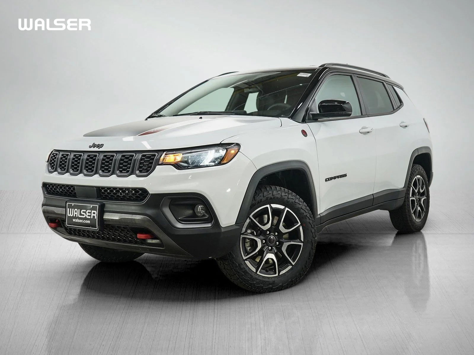 Used 2025 Bright White Clearcoat Jeep Trailhawk image 1