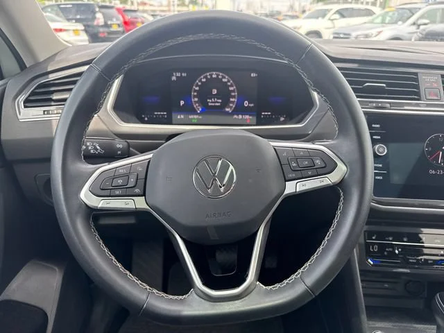 Certified Used 2023 Opal White Volkswagen SE image 18