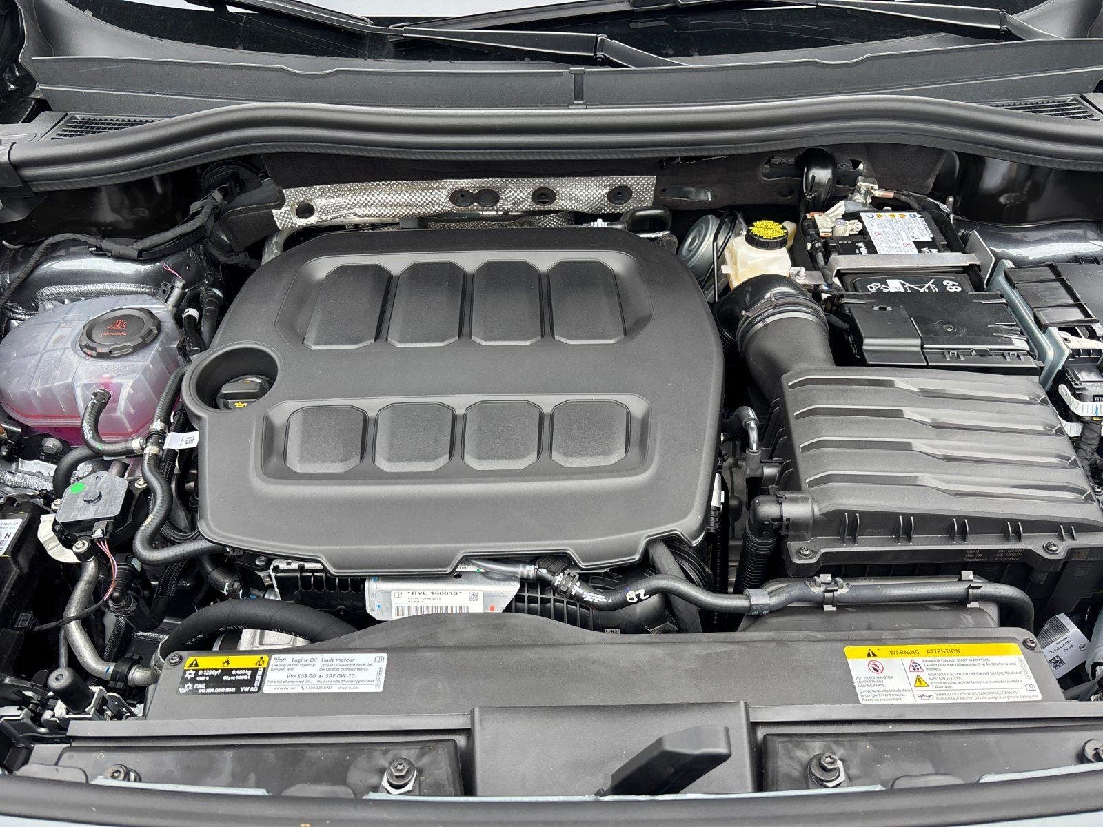 New 2026 Platinum Gray Metallic Volkswagen S image 9