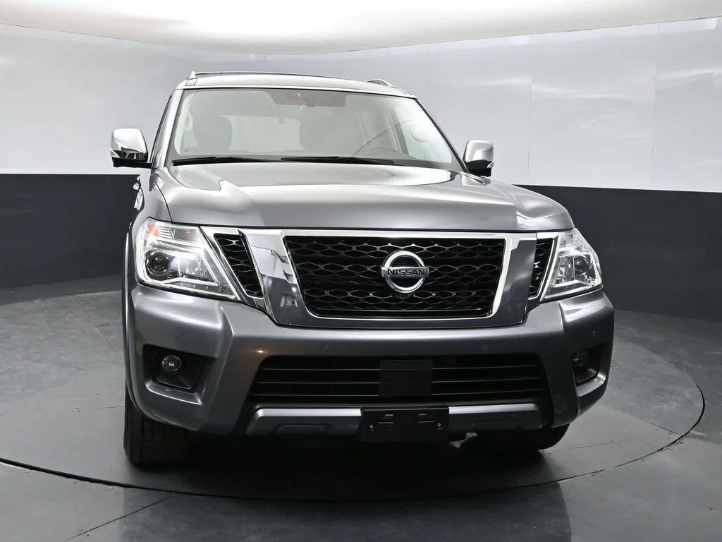 Used 2019 Gray Nissan SL image 6
