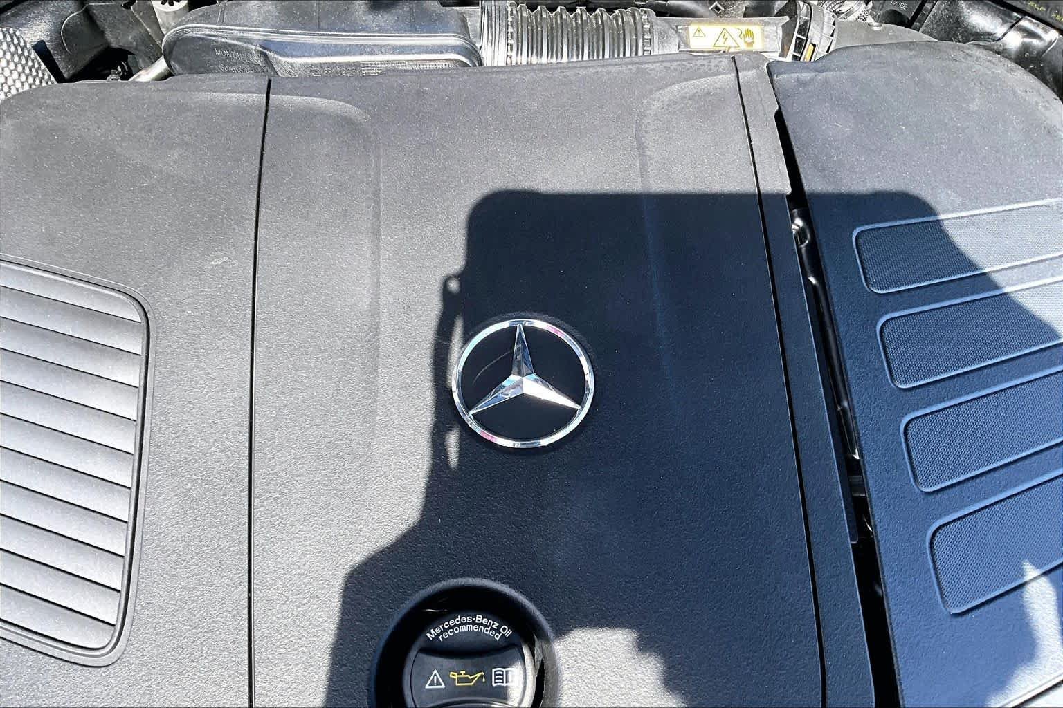 New 2026 Black Mercedes-Benz GLC 300 image 16