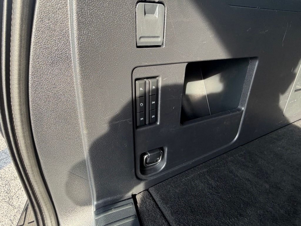 Used 2024 Black Metallic Ford XLT image 43