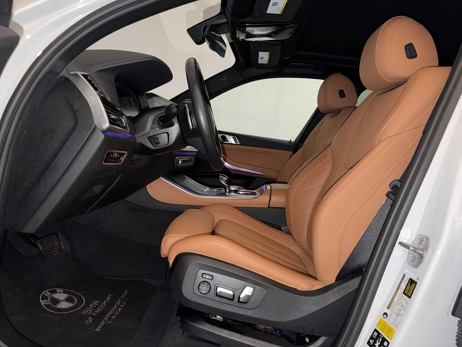 Certified Used 2023 Mineral White Metallic BMW xDrive40i image 9