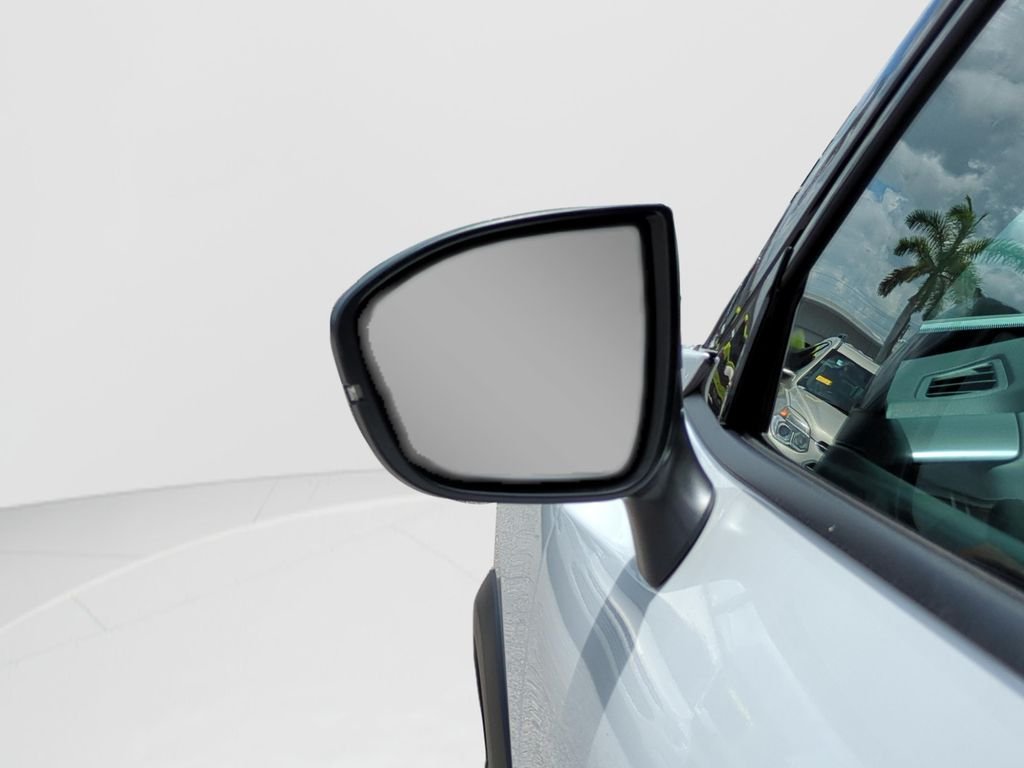 New 2026 Everest White Pearl TriCoat / Super Black Two-tone Nissan Rock Creek® image 9