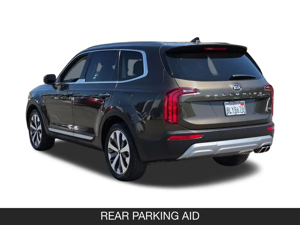 Used 2020 Green Kia S image 7