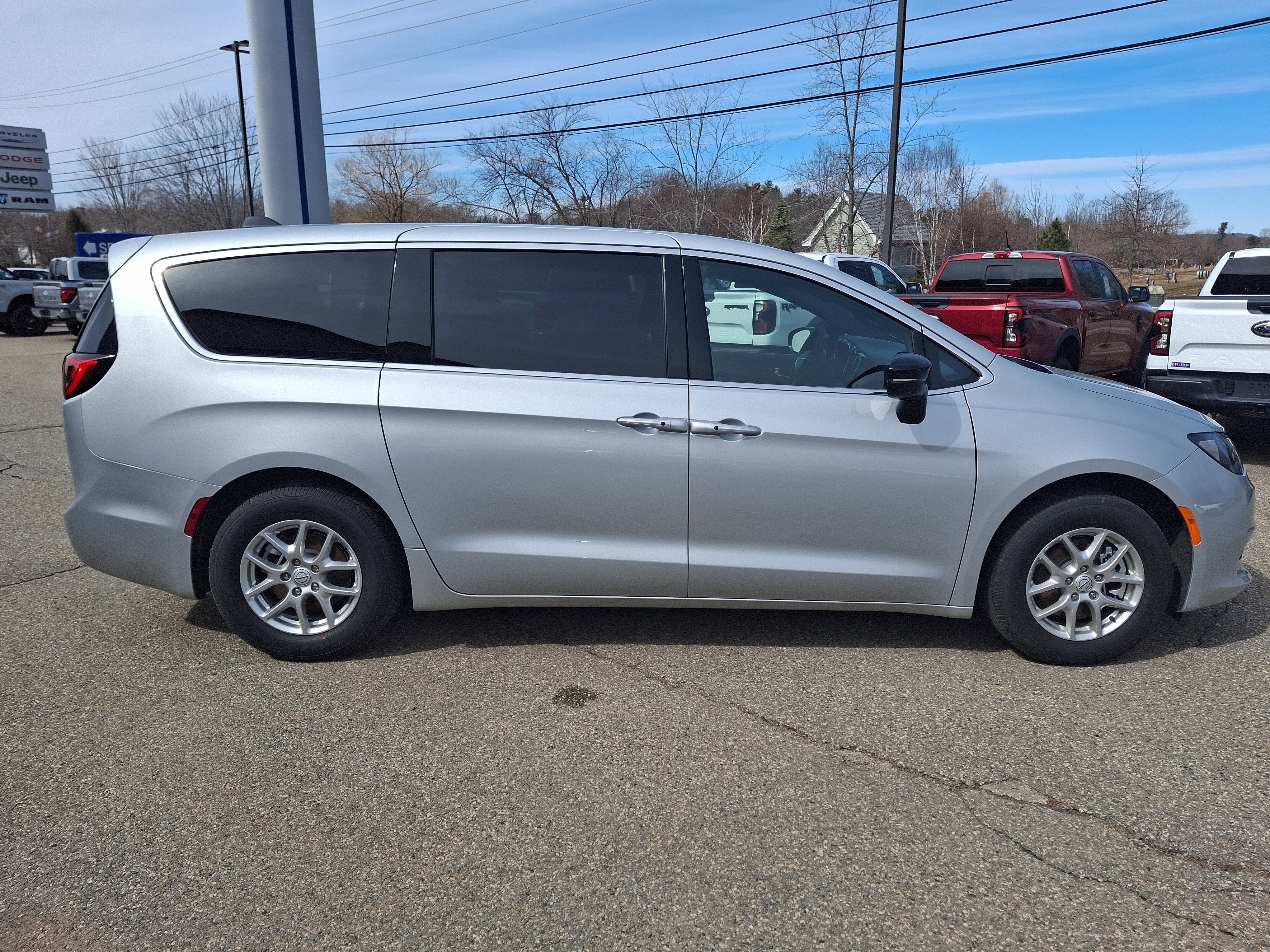New 2026 Silver Mist Clear-Coat Exterior Paint Chrysler LX image 7