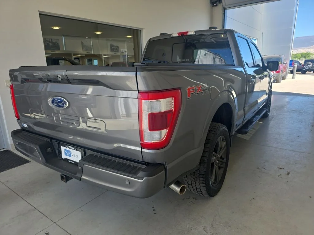 Used 2022 Gray Metallic Ford Lariat image 8