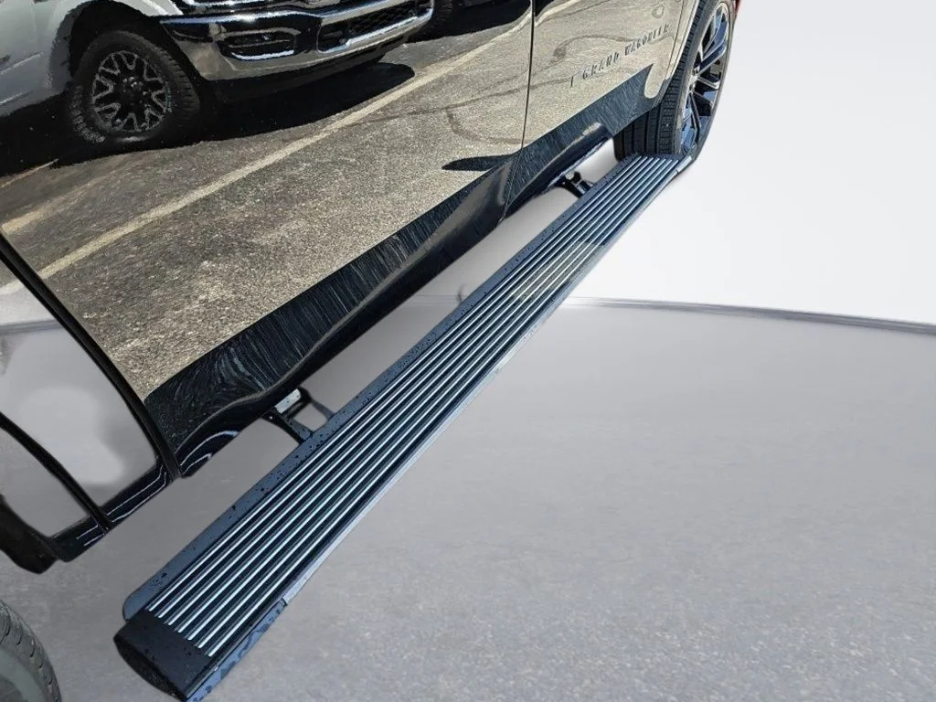 2026 Jeep Grand Wagoneer L Summit Reserve - Photo 14