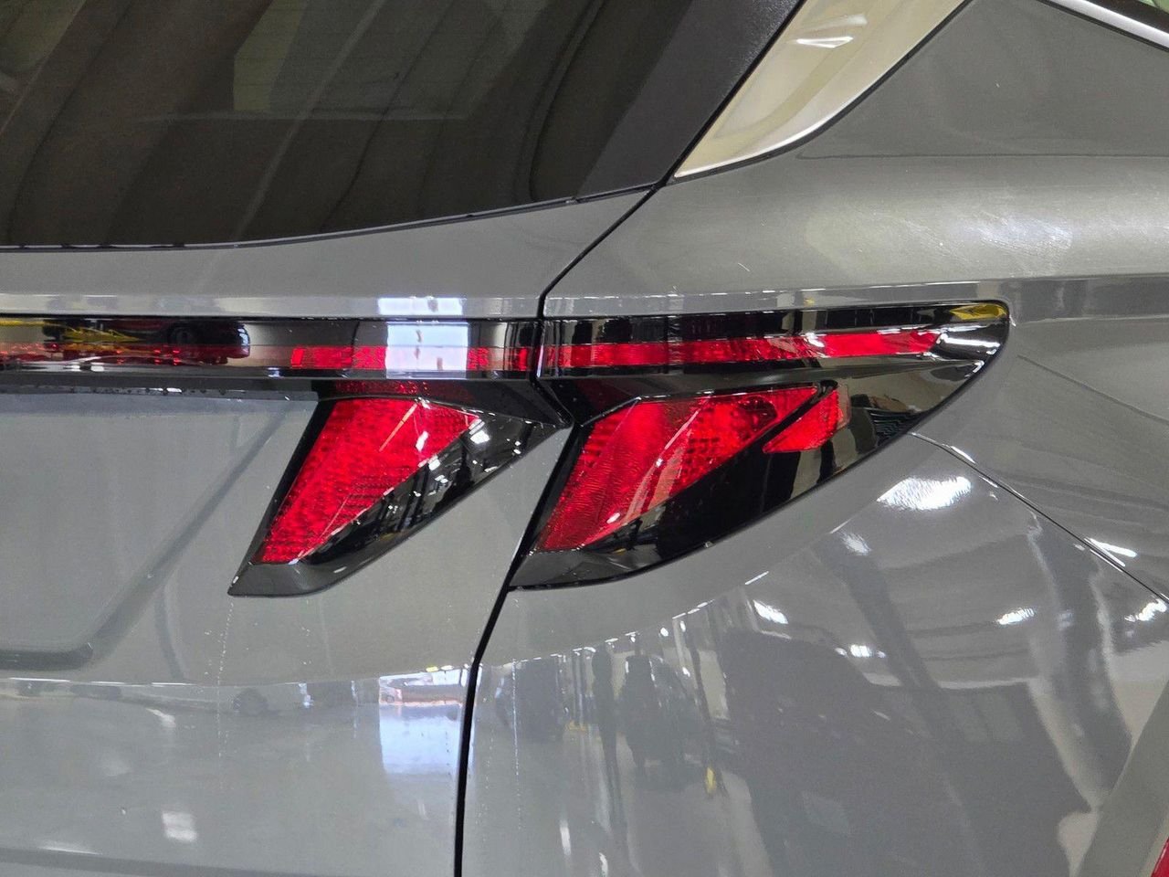New 2026 Hampton Gray Hyundai SEL Plus FWD image 12