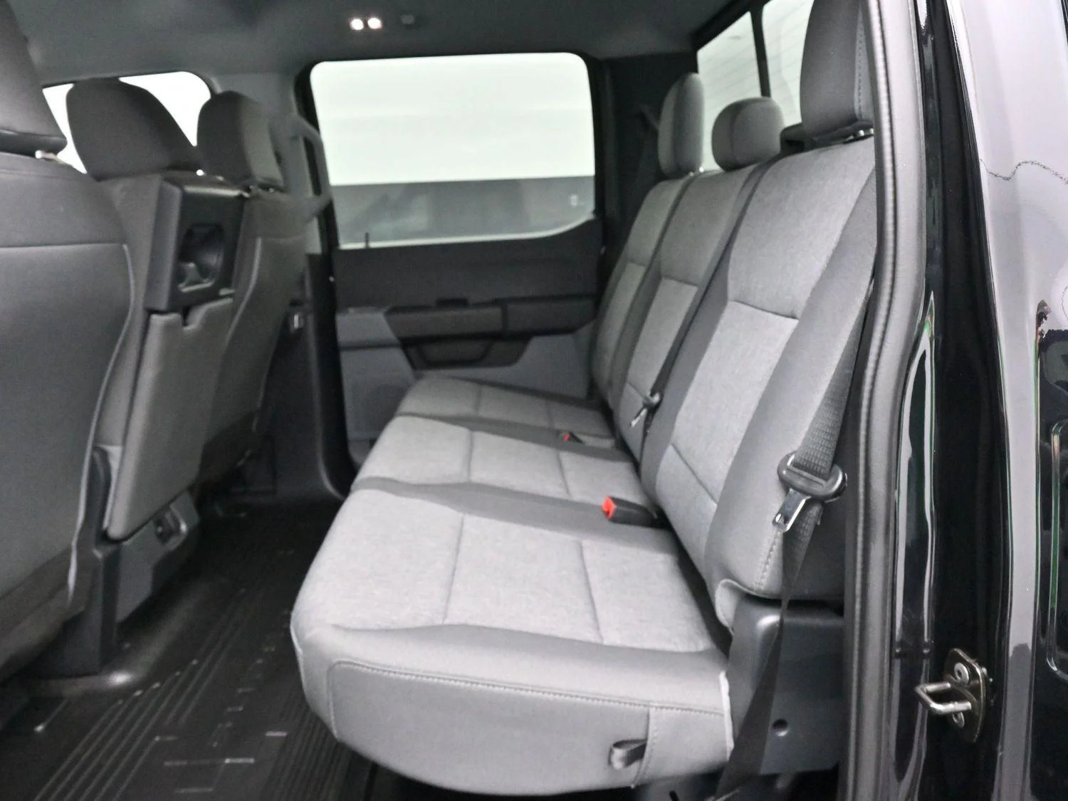 Used 2024 Black Ford XL image 24