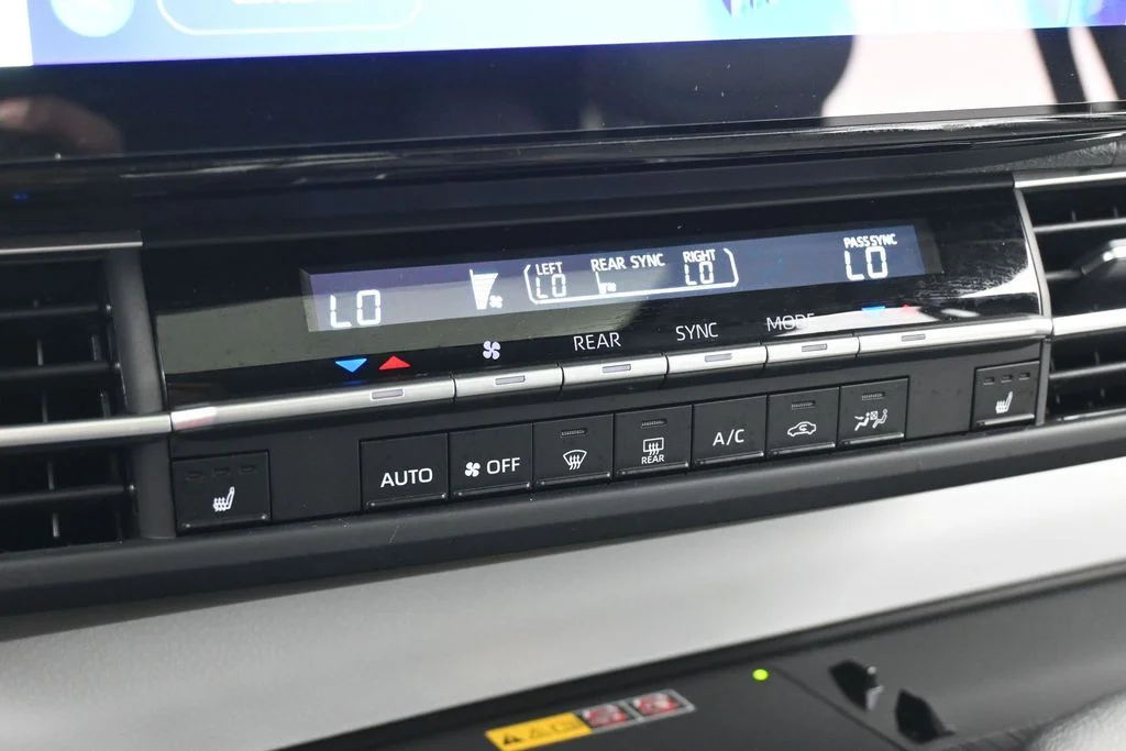 Used 2025 Midnight Black Metallic Toyota XLE image 20